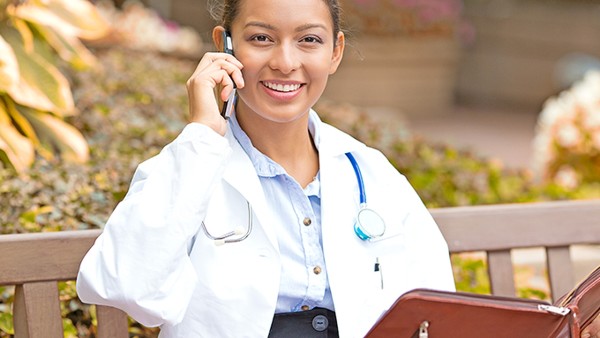 女孩子月經(jīng)期間可以吃巧克力嗎