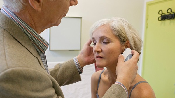 痔瘡出血不容忽視 請(qǐng)告訴我五種護(hù)理方法！