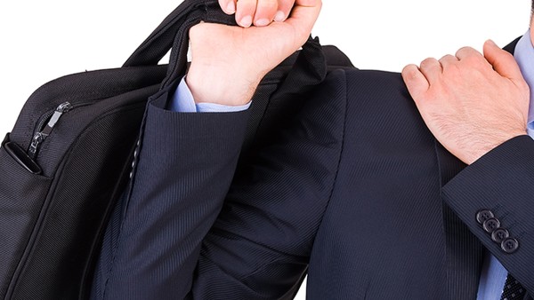 男士刮胡子需要注意什么？男性最好用電動剃須刀