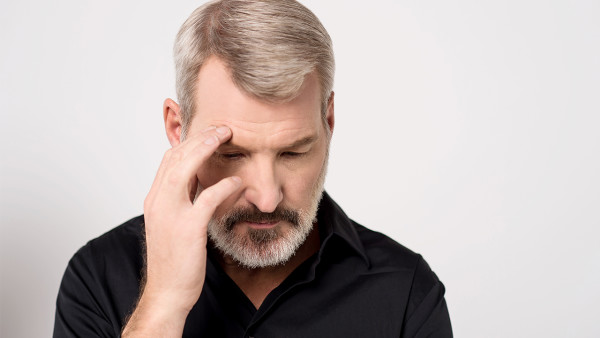 男人用什么洗臉會(huì)變白  教你男人洗臉小方法