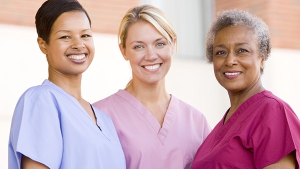 女性經(jīng)期不適應(yīng)是怎么回事？ 經(jīng)期不適如何對癥治療？